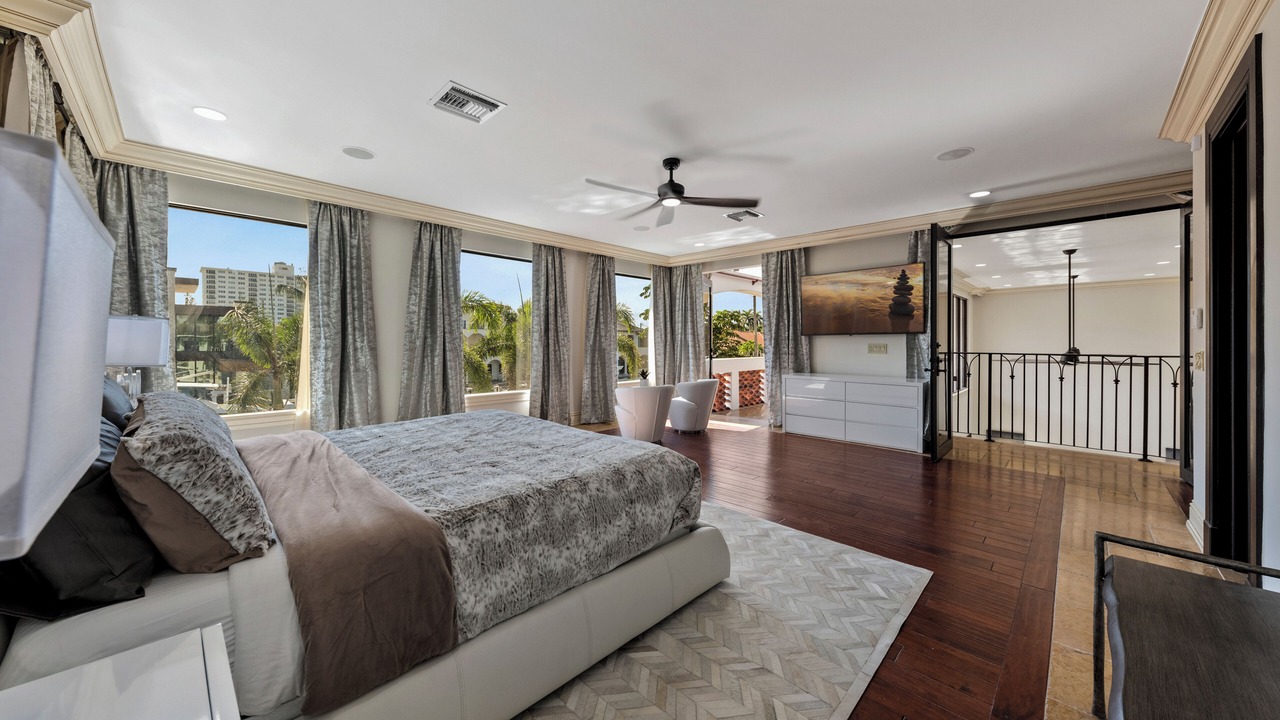 Photo of Bedroom in Seven Isles