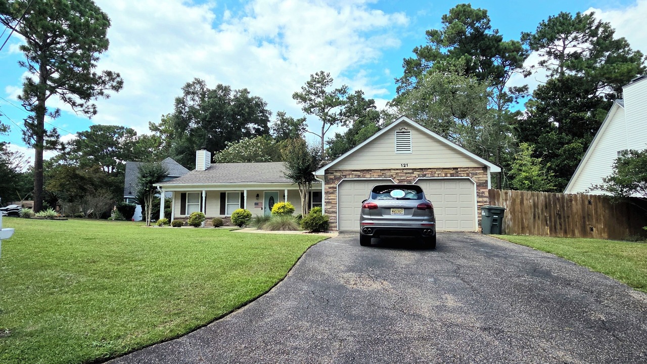Photo of Outdoor in Daphne