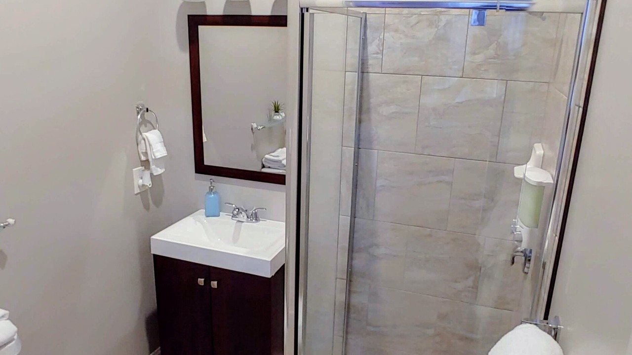 Photo of Bathroom in Highland Historic District