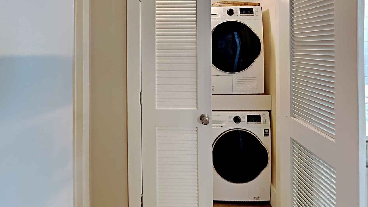 Photo of Bedroom in Holiday Isle