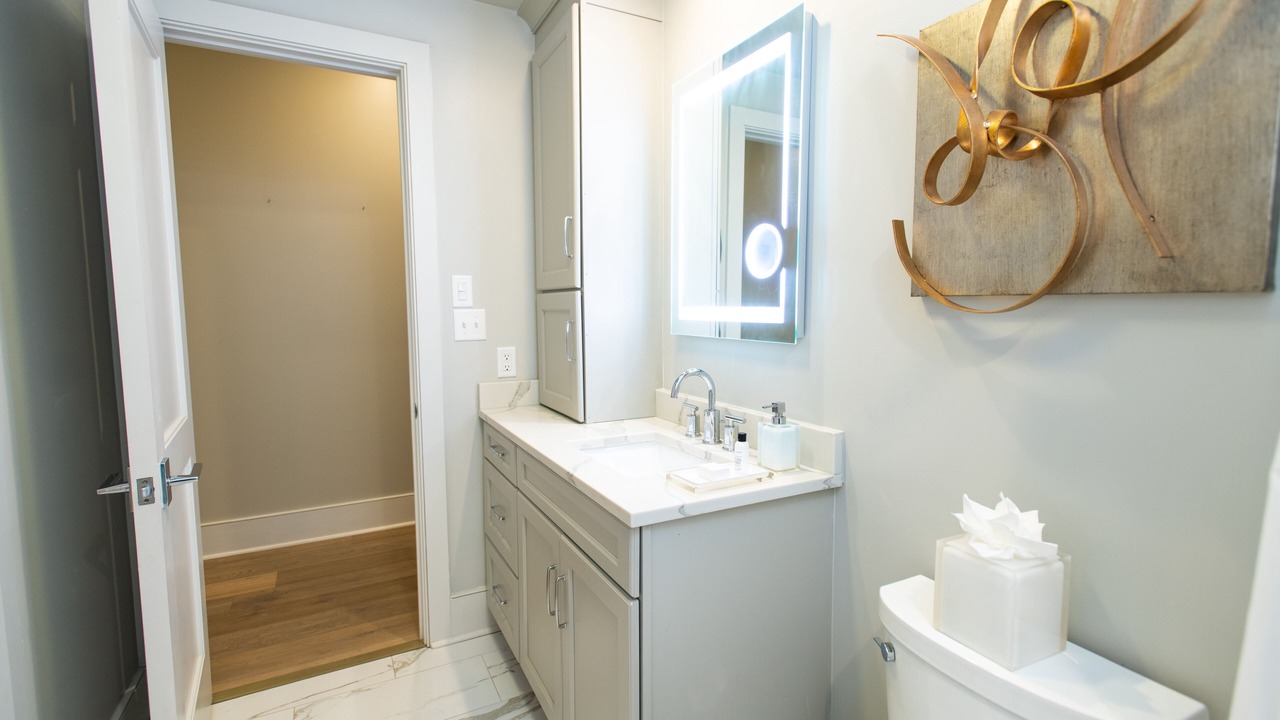 Photo of Bathroom in Central Business District