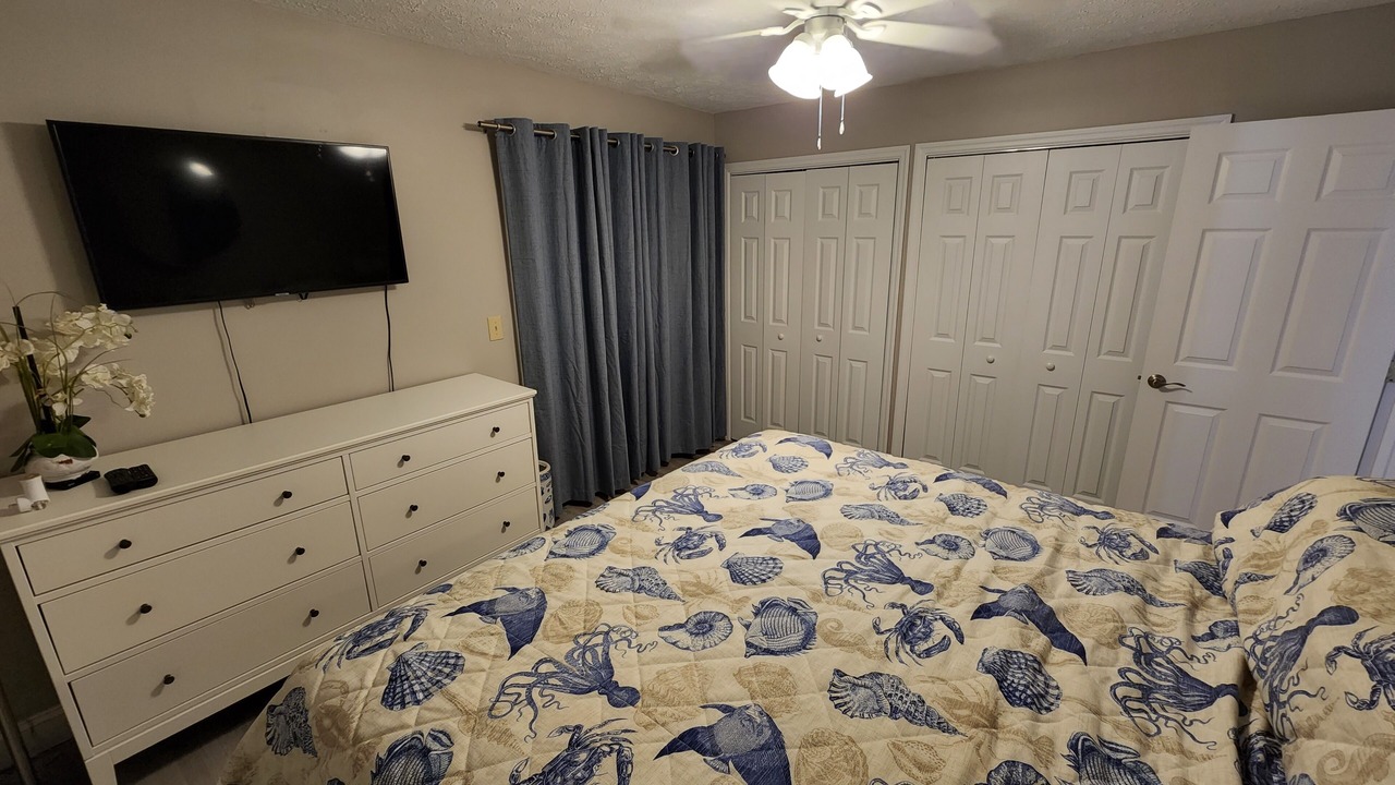 Photo of Bedroom in Gulf Lagoon Beach