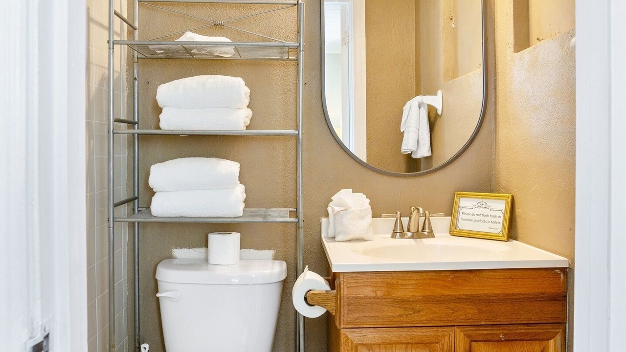 Photo of Bathroom in Bahama Beach