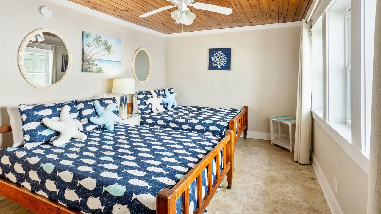 Photo of Bedroom in Bahama Beach