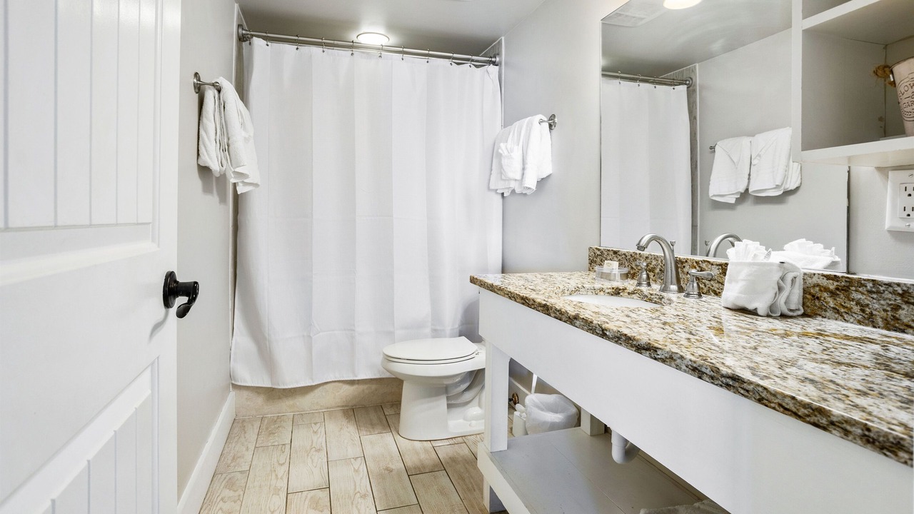 Photo of Bathroom in Bahama Beach