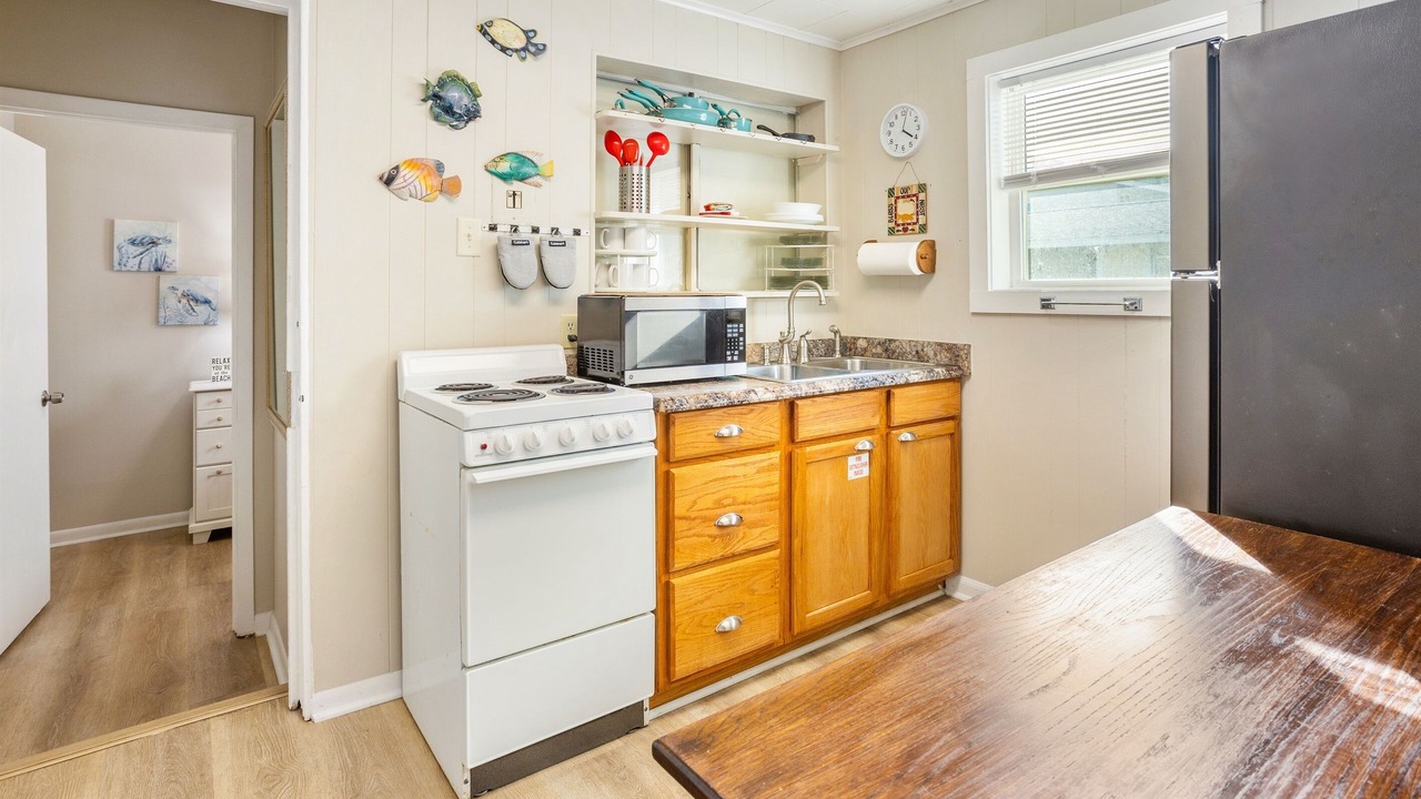 Photo of Kitchen in Bahama Beach