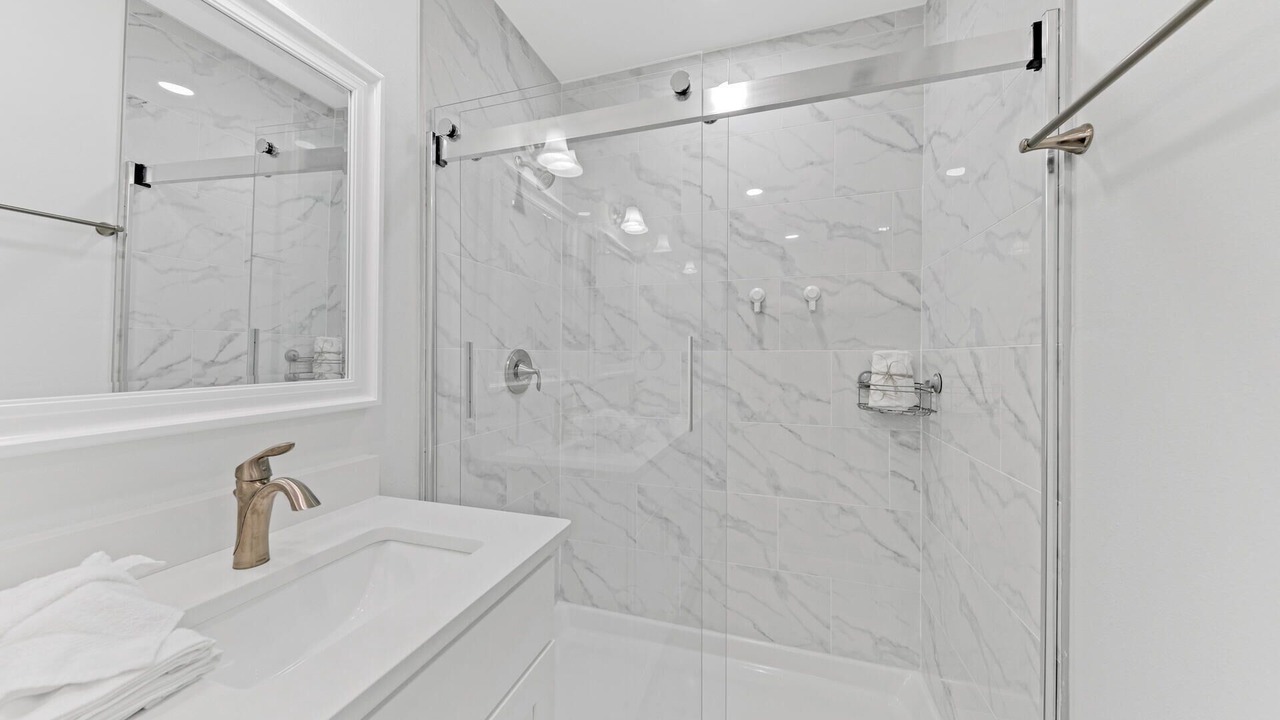 Photo of Bathroom in Gulf Place