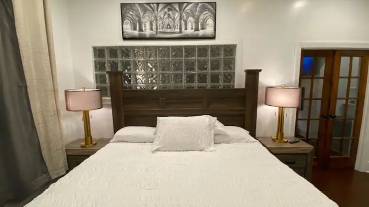 Photo of Bedroom in Downtown Jackson