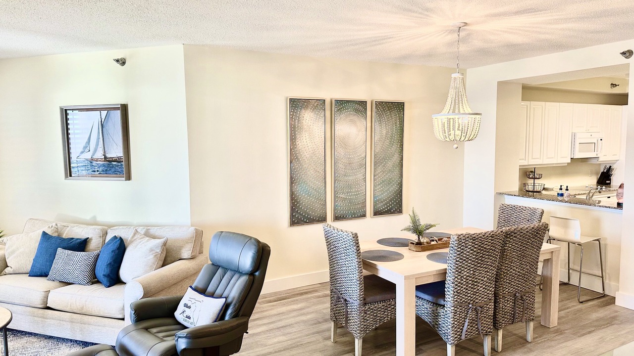 Photo of Livingroom in Ono Island