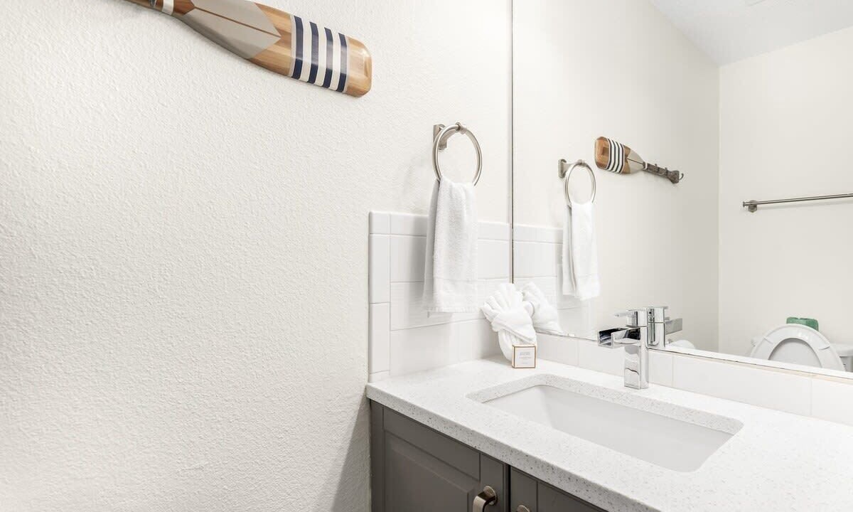 Photo of Bedroom in Gulf Place