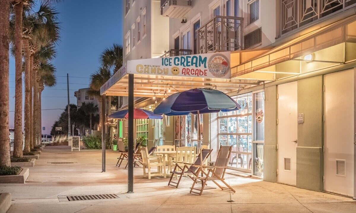 Photo of Others in Gulf Place