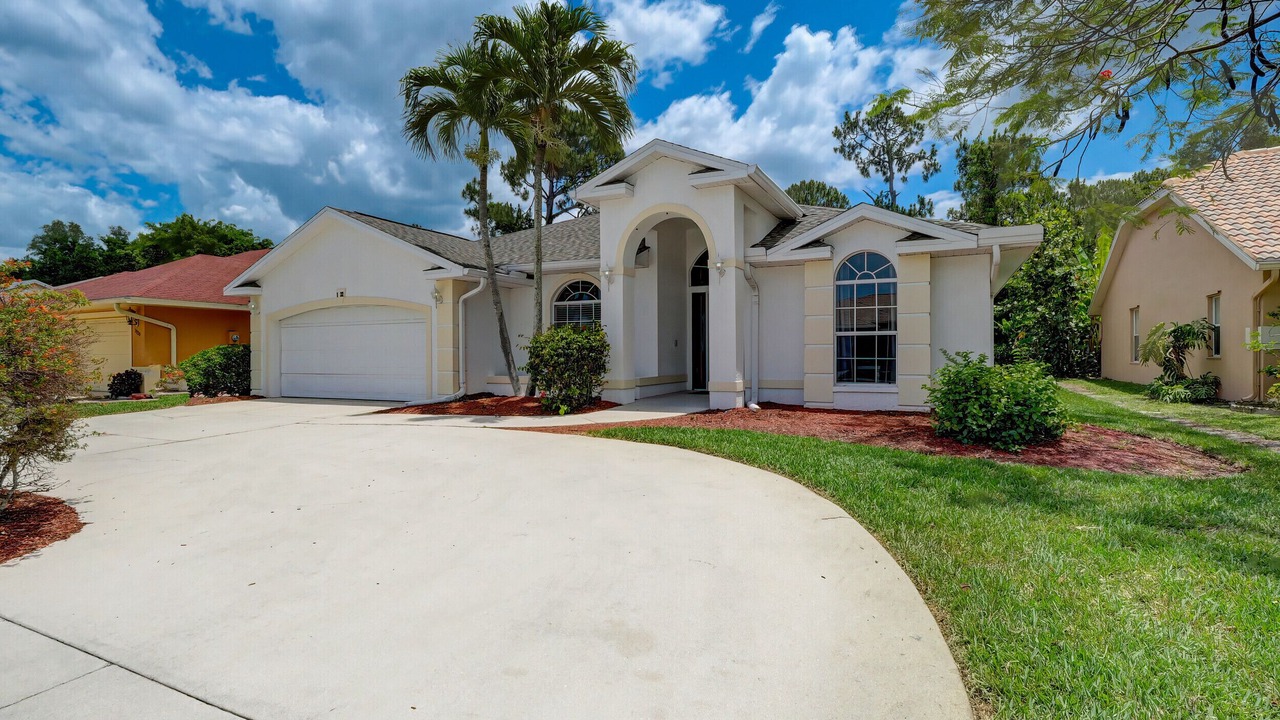 Photo of Outdoor in Naples