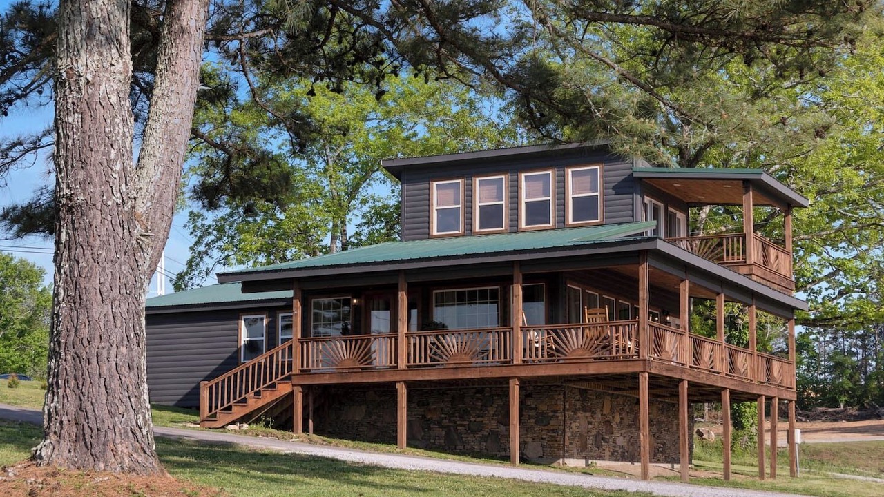 Photo of Outdoor in Section