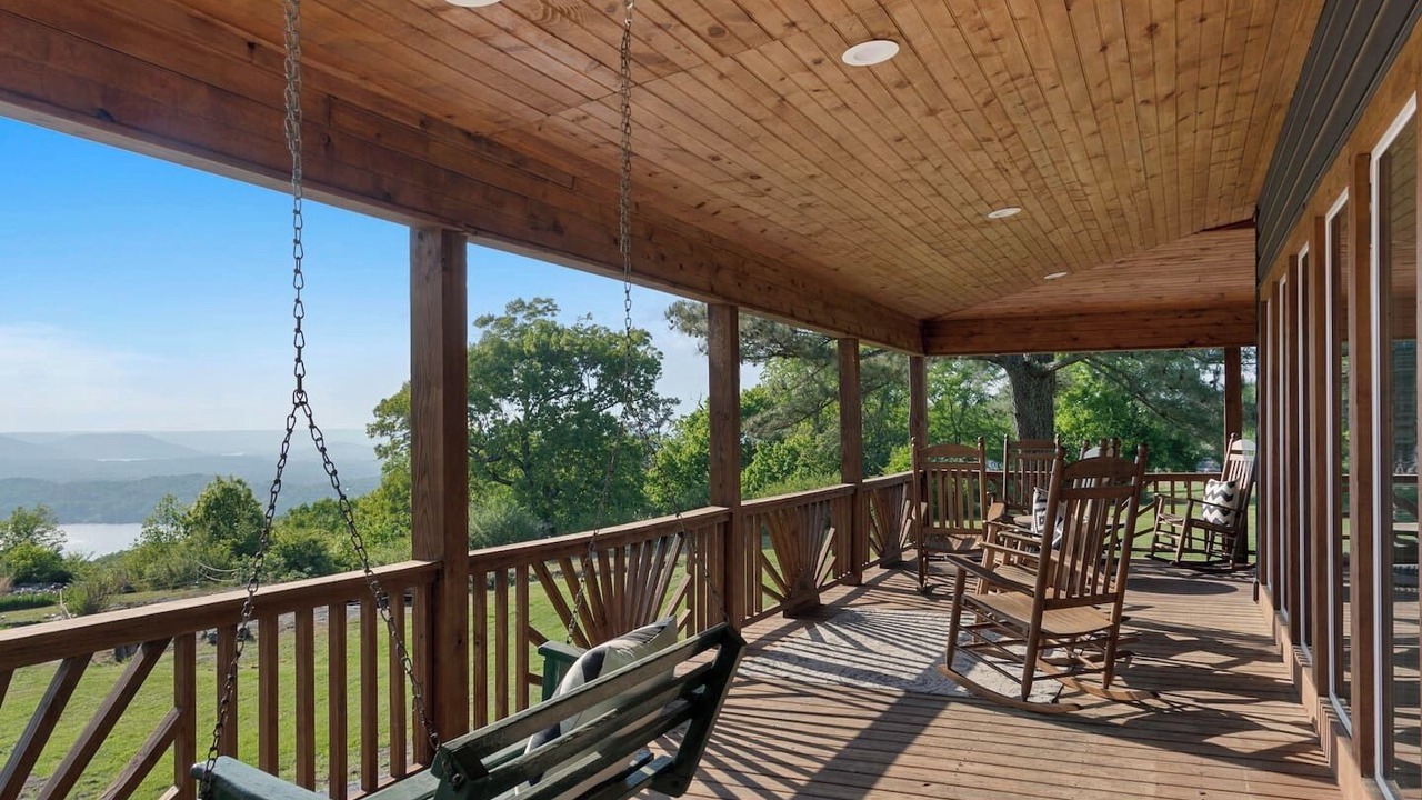 Photo of Patio Balcony in Section