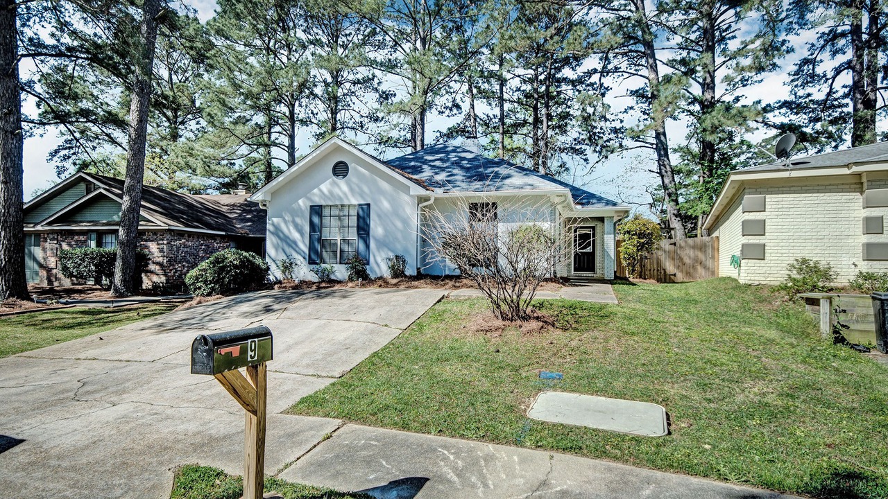Photo of Others in Flowood