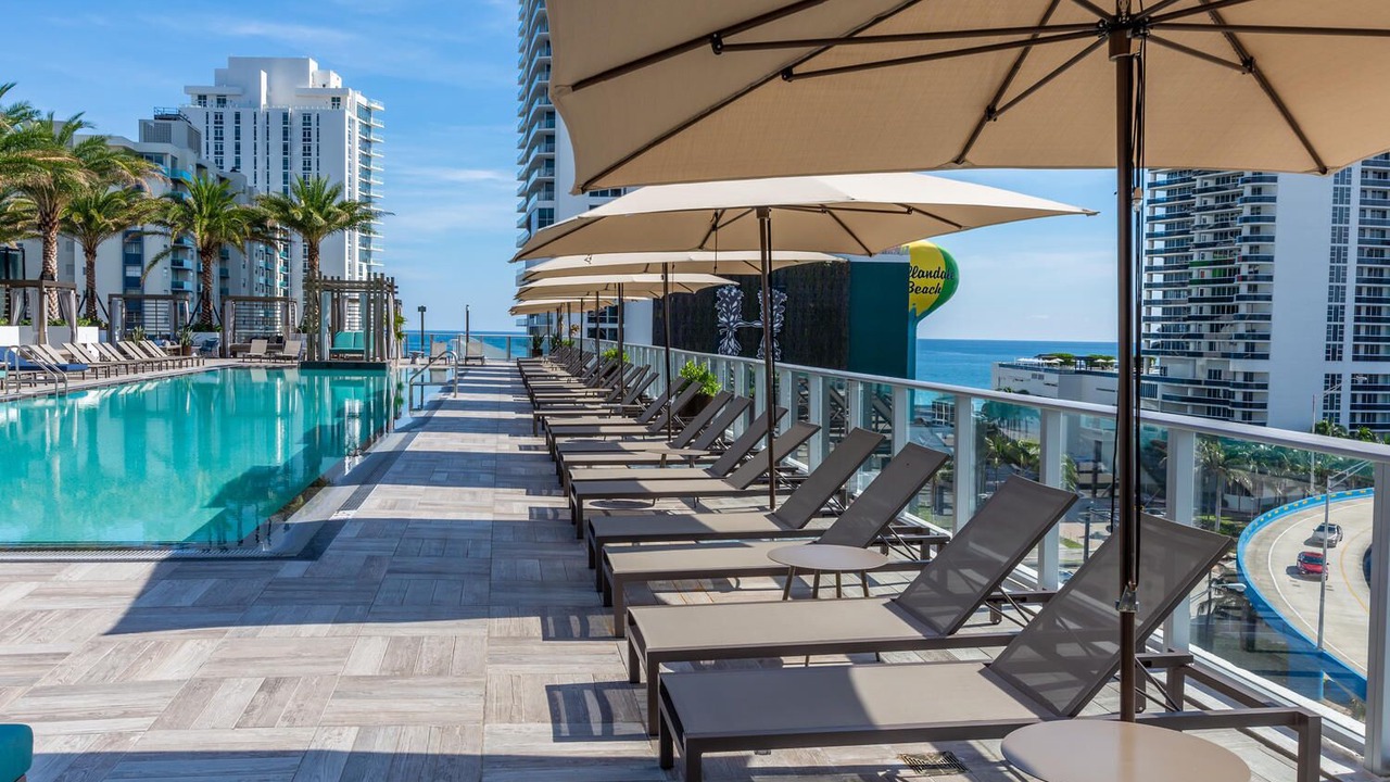 Photo of Outdoor in Hollywood South Central Beach