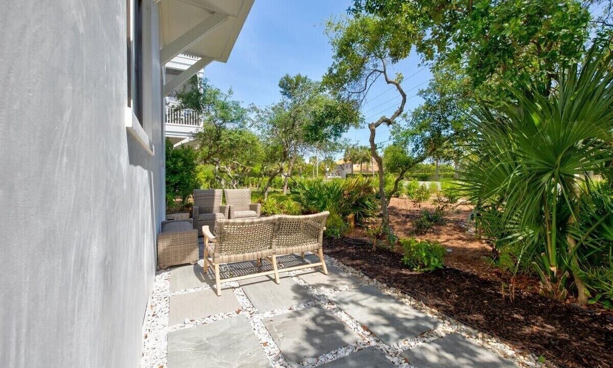 Photo of Patio Balcony in SeaNest Village