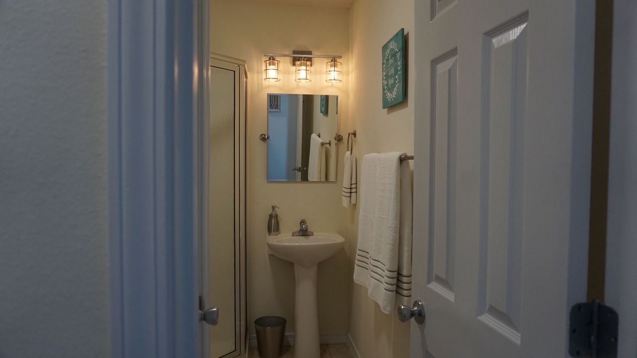 Photo of Bathroom in Navarre Beach