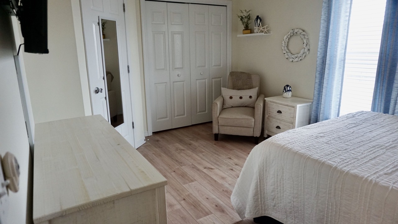 Photo of Bedroom in Navarre Beach