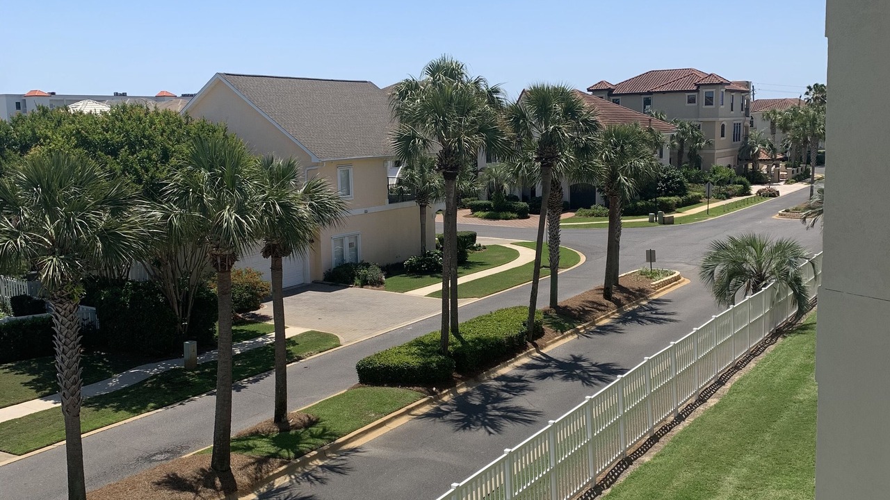 Photo of Outdoor in Avalon Beach Estates