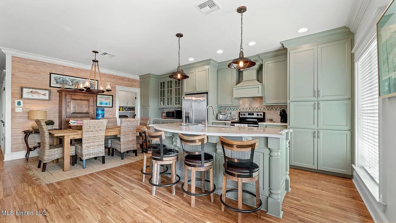 Photo of Kitchen in Shoreline Park