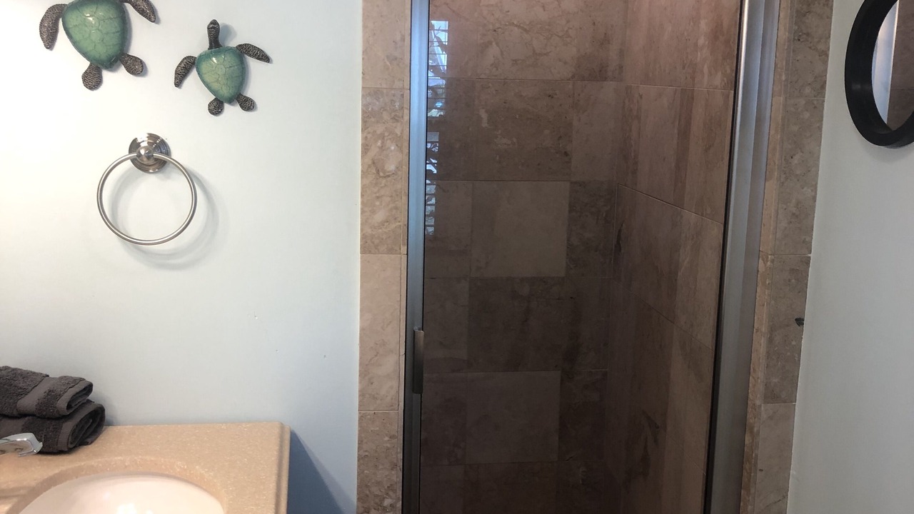 Photo of Bathroom in Eastpoint