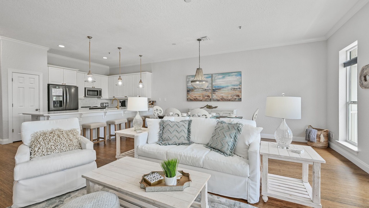 Photo of Livingroom in Gulf Place