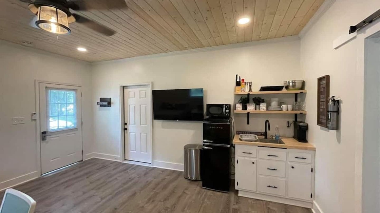 Photo of Kitchen in Winchester