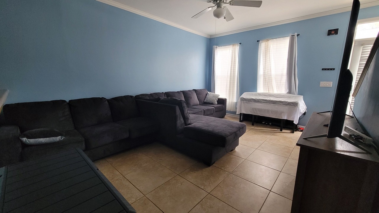 Photo of Livingroom in Tallahassee