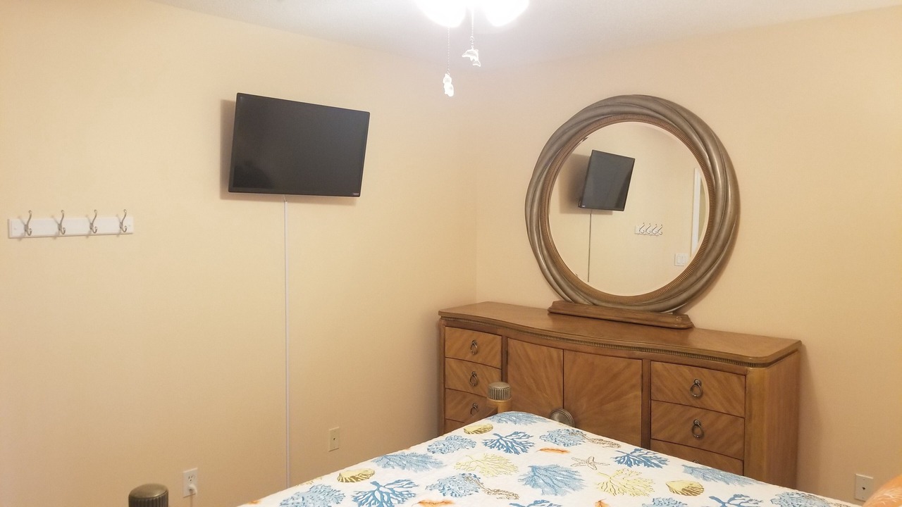 Photo of Bedroom in Ono Island