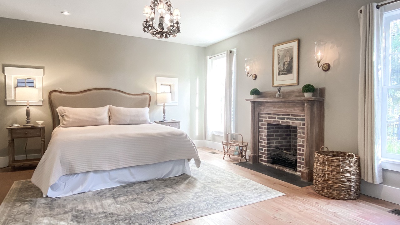 Photo of Bedroom in Historic Downtown Apalachicola