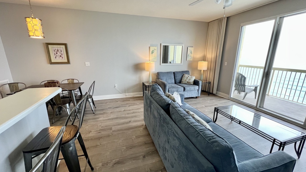 Photo of Livingroom in Miramar Beach