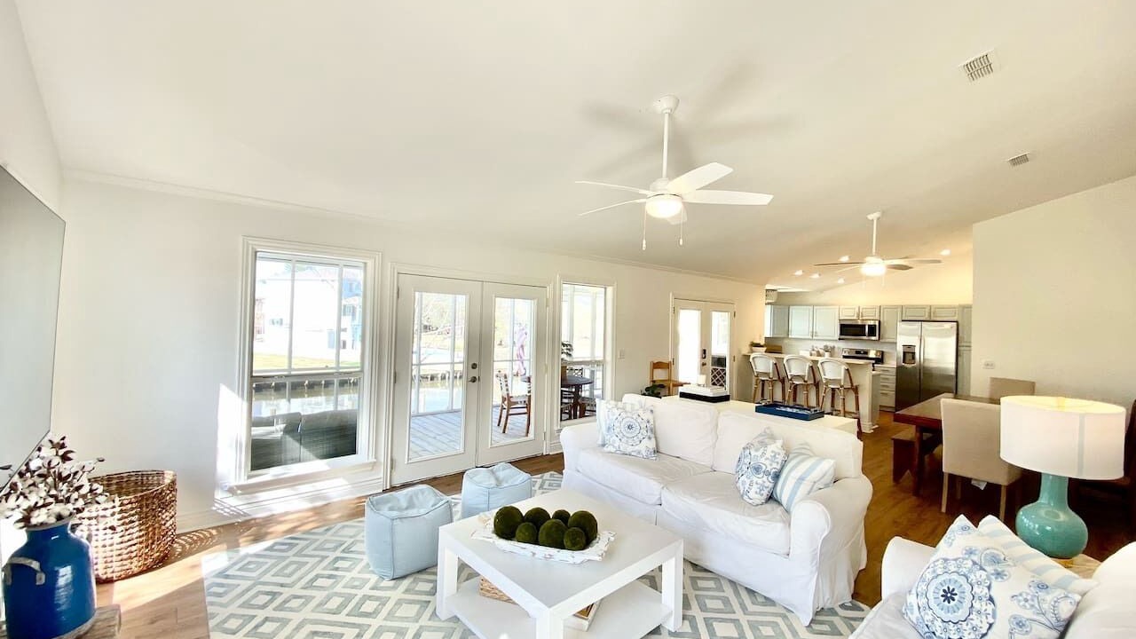 Photo of Livingroom in Pass Christian