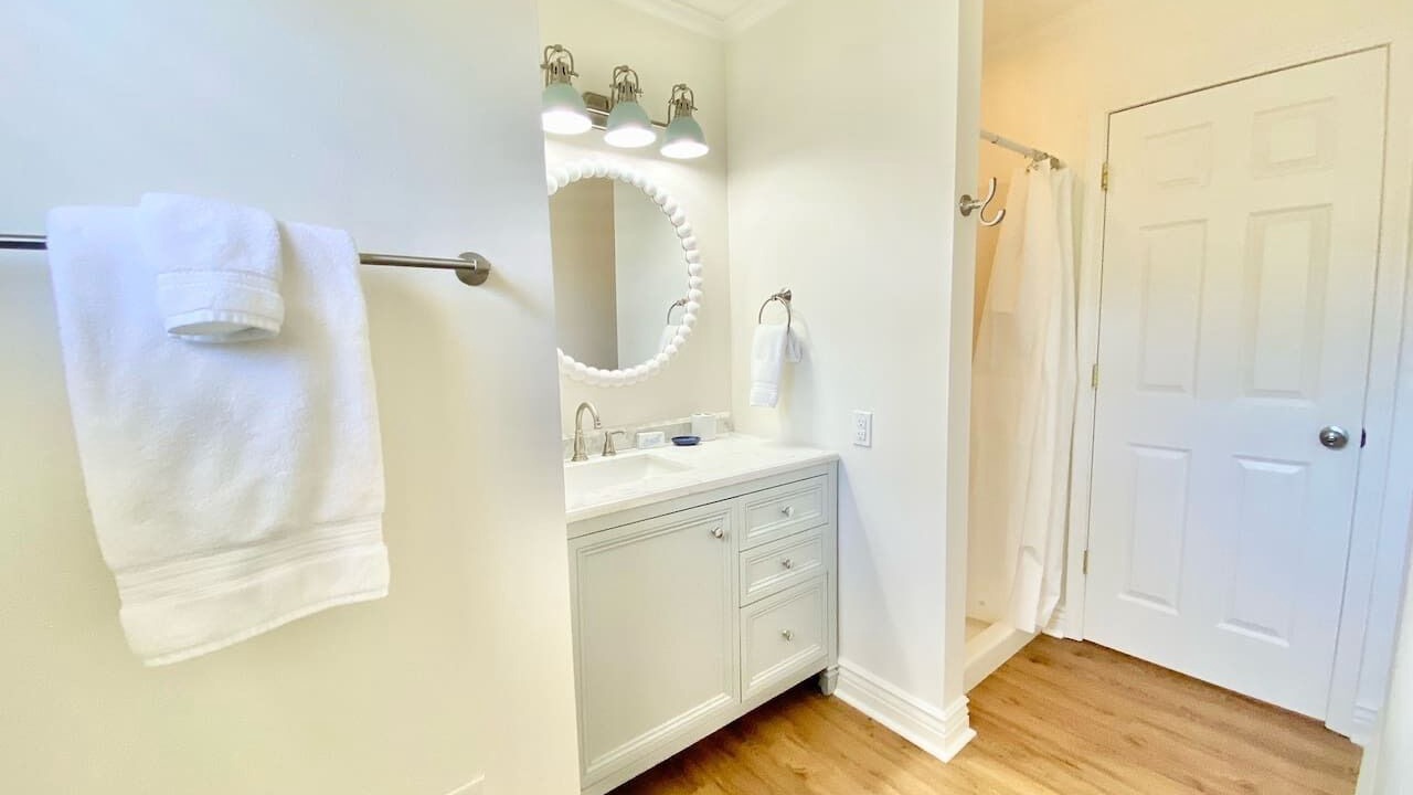 Photo of Bathroom in Pass Christian