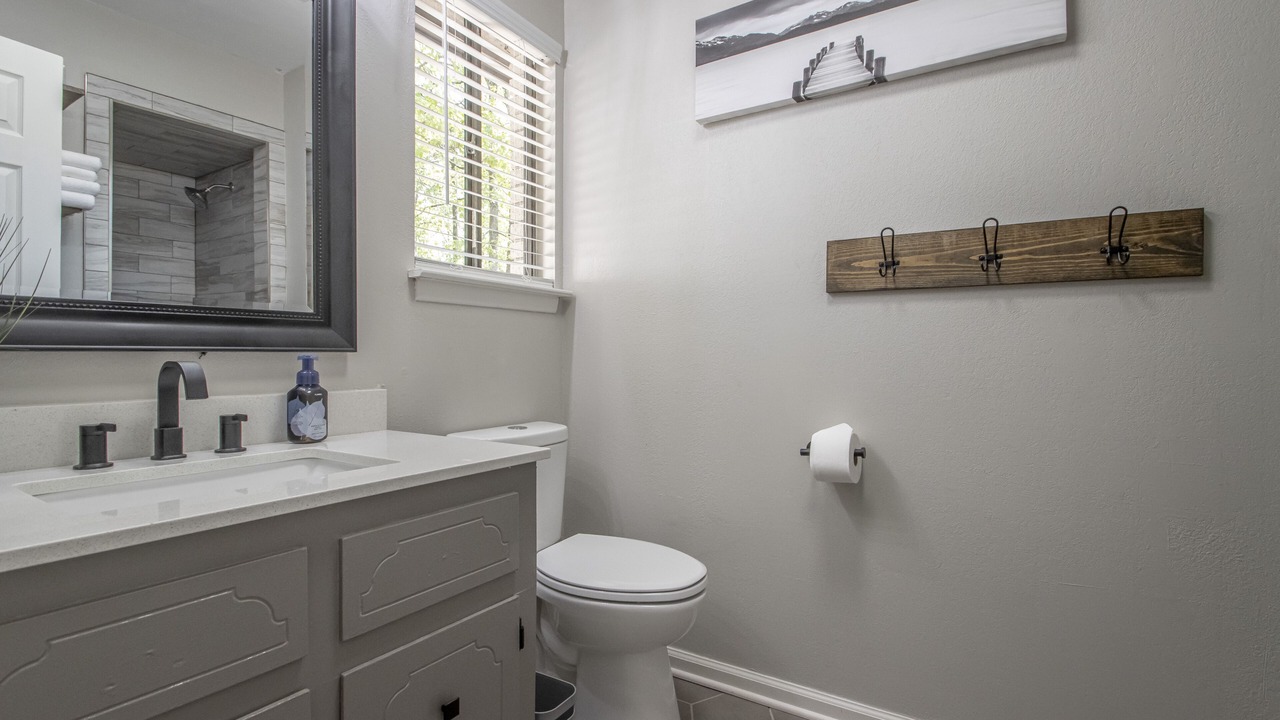 Photo of Bathroom in Benton
