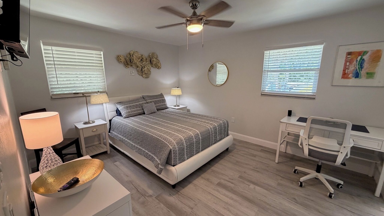 Photo of Bedroom in Weeki Wachee Gardens