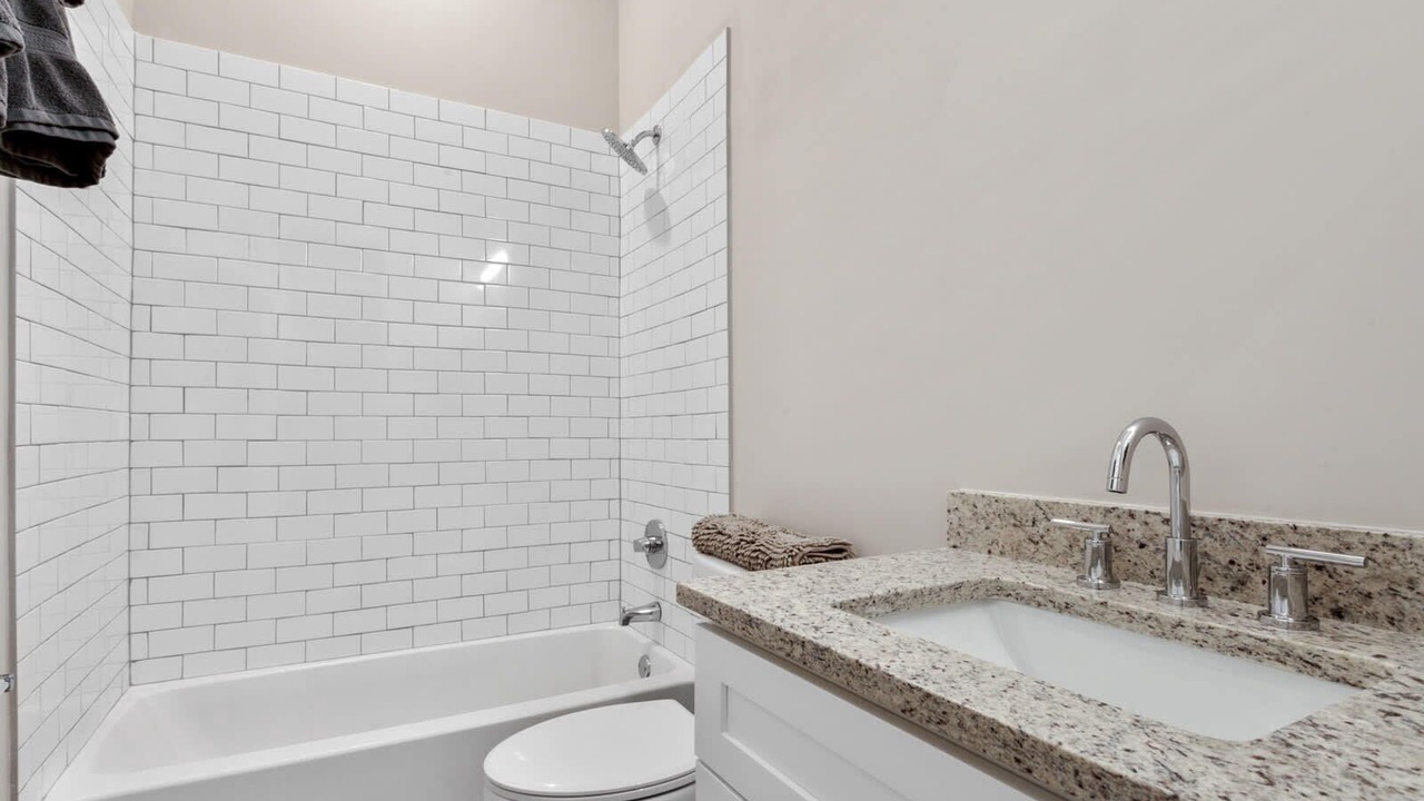 Photo of Bathroom in Faubourg Delassize