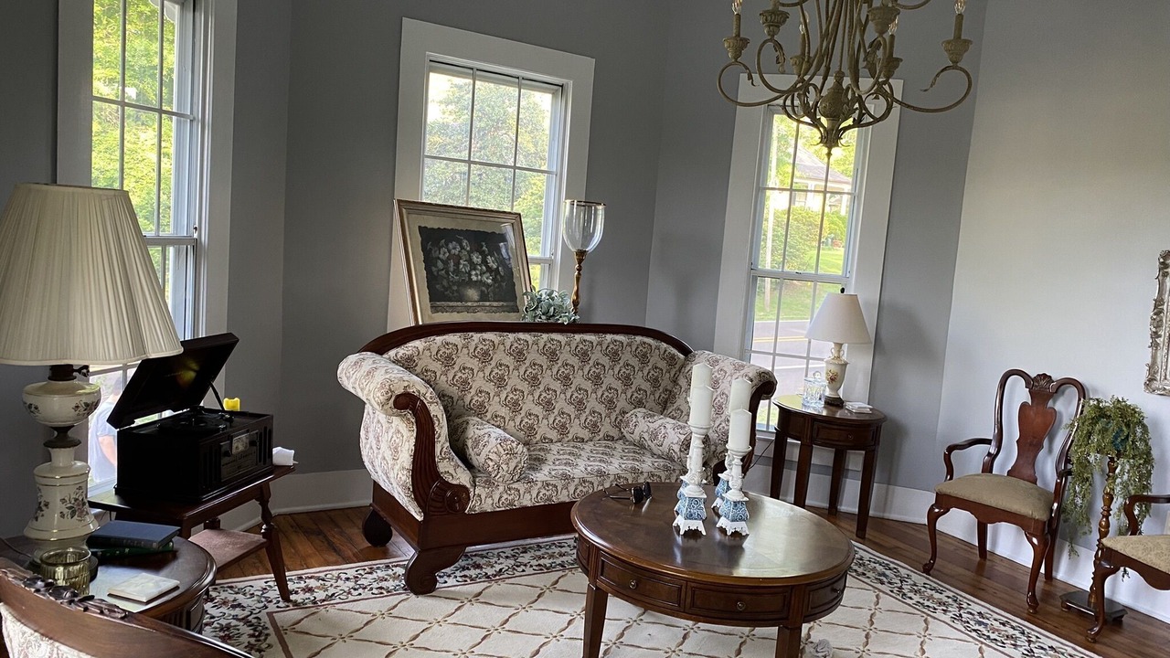 Photo of Livingroom in Summit