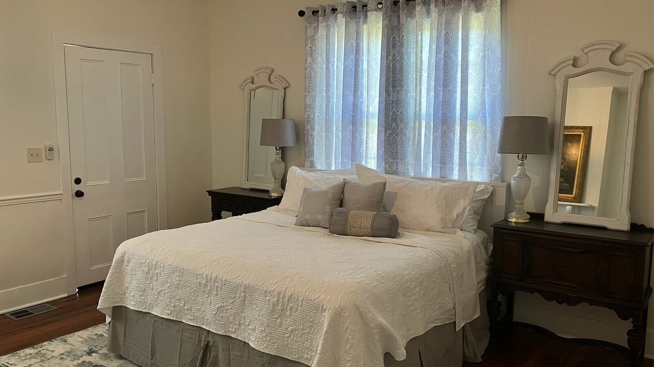 Photo of Bedroom in Summit