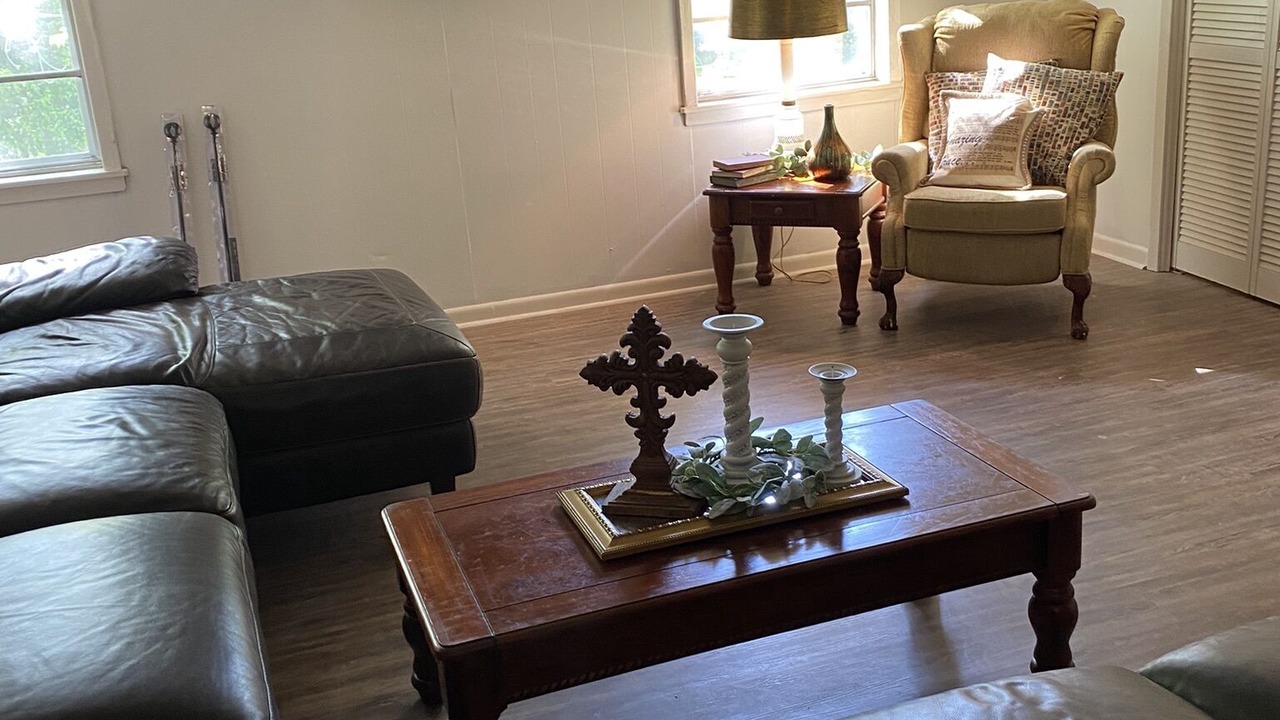 Photo of Livingroom in Summit