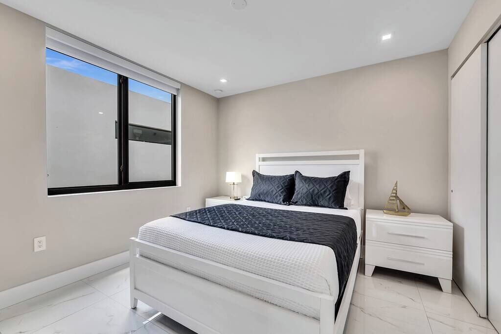 Photo of Bedroom in Tarpon River