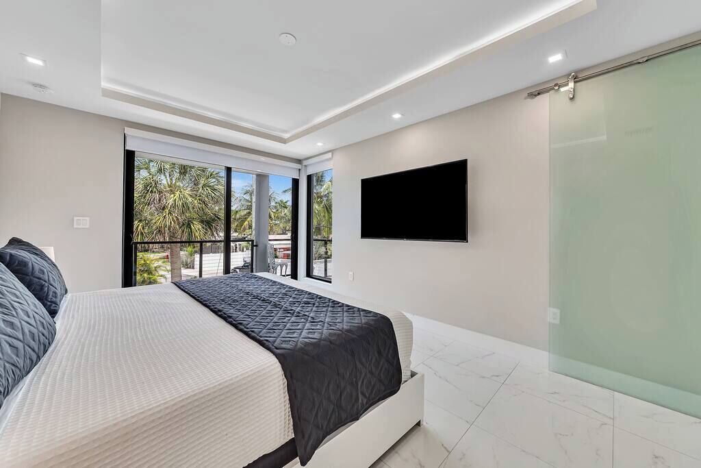 Photo of Bedroom in Tarpon River