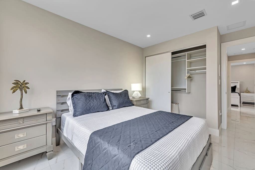 Photo of Bedroom in Tarpon River