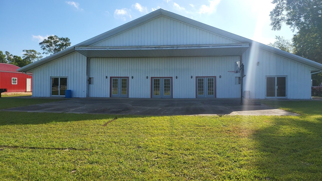 Photo of Outdoor in Poplarville