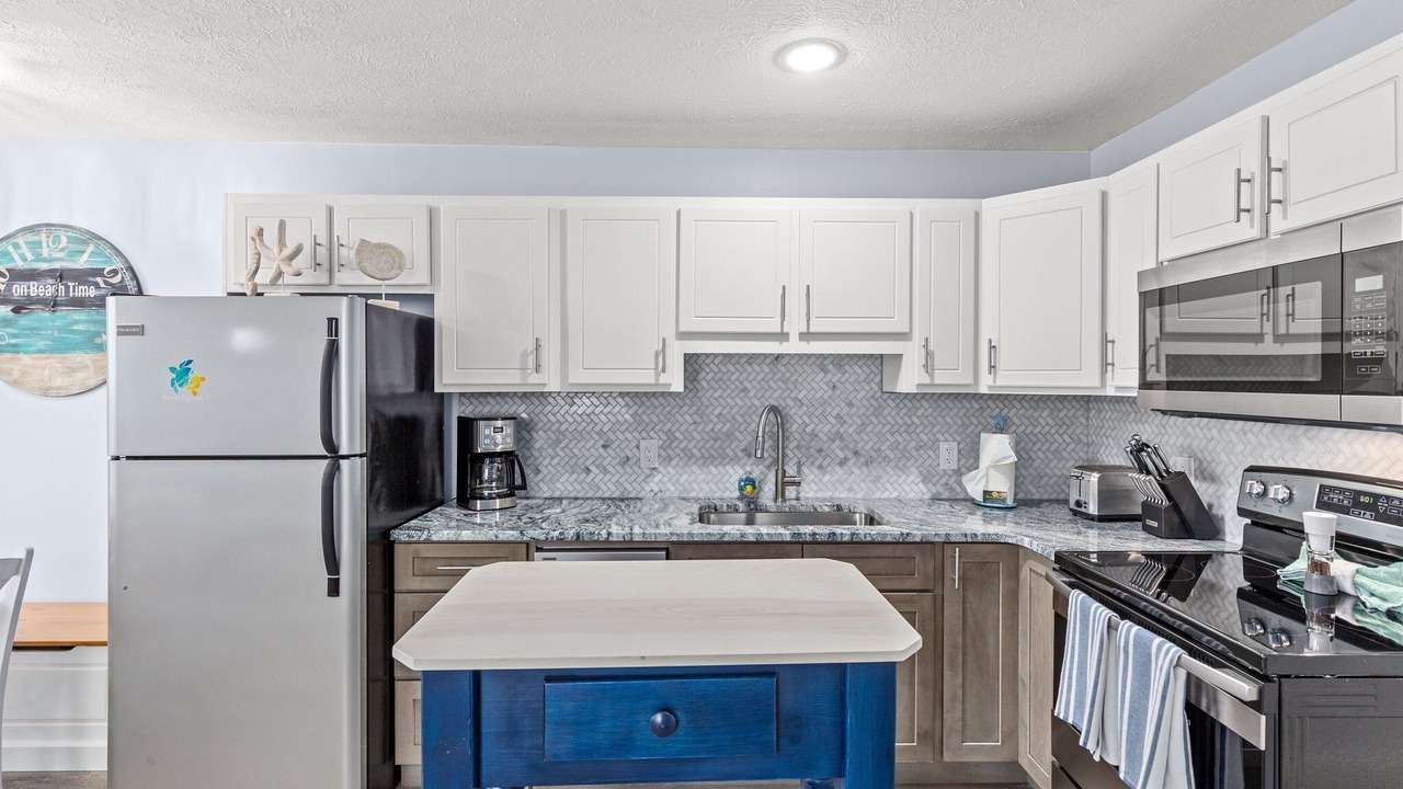 Photo of Kitchen in Bahama Beach