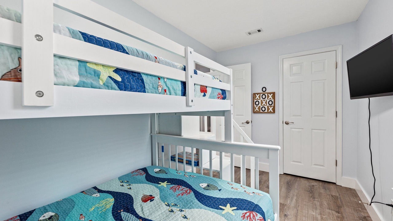 Photo of Bedroom in Bahama Beach
