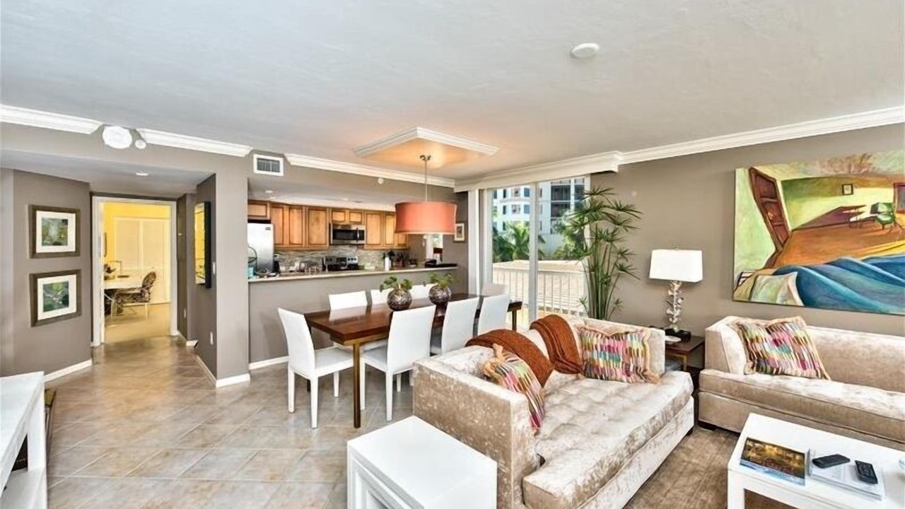 Photo of Bedroom in Park Shore