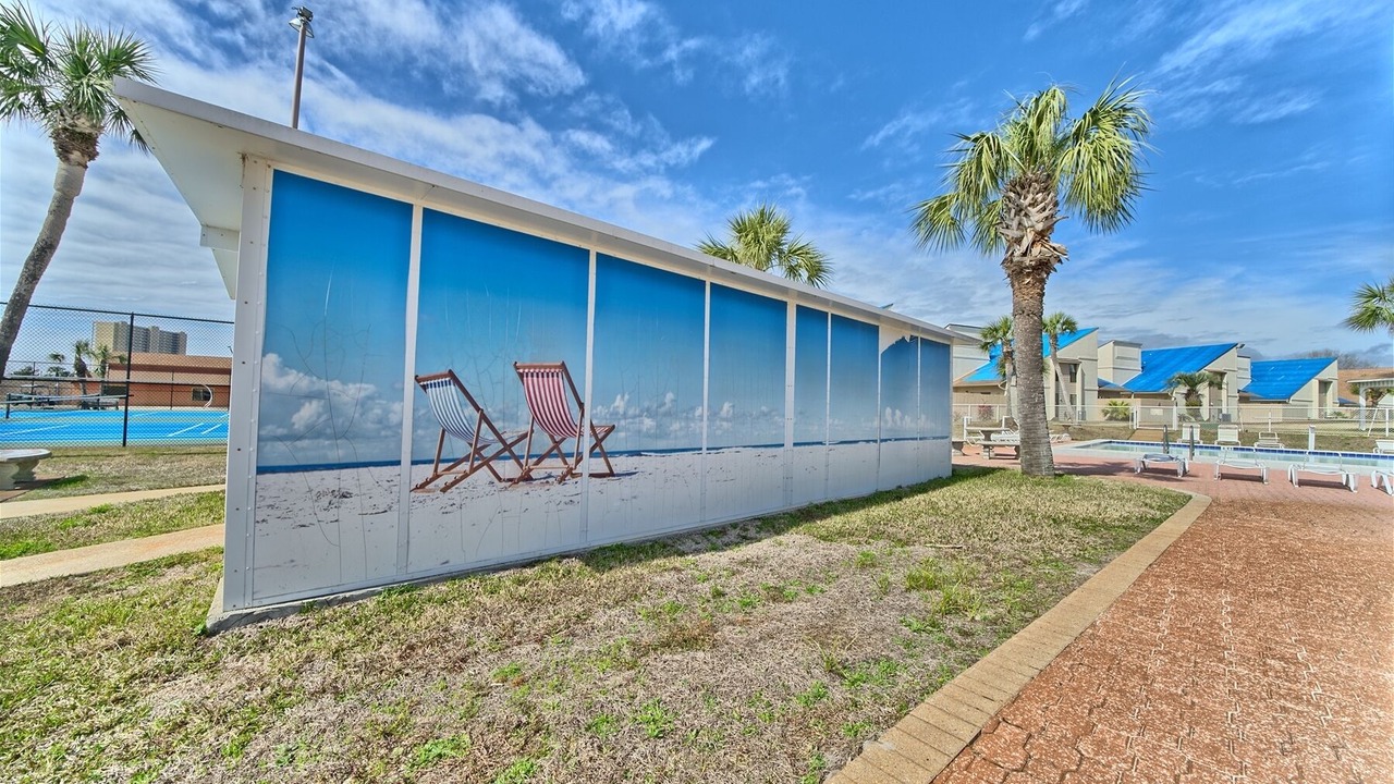 Photo of Outdoor in Summer Breeze