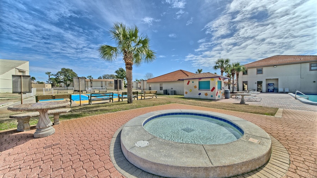 Photo of Outdoor in Summer Breeze