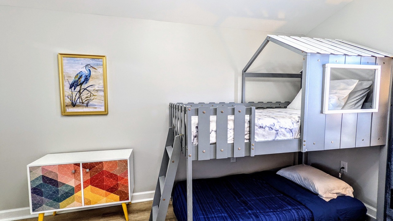 Photo of Bedroom in Kiska Beach